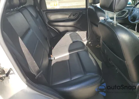 2005 Ford Escape Limited z USA, uszkodzony, nr VIN 1FMYU04195KB68172